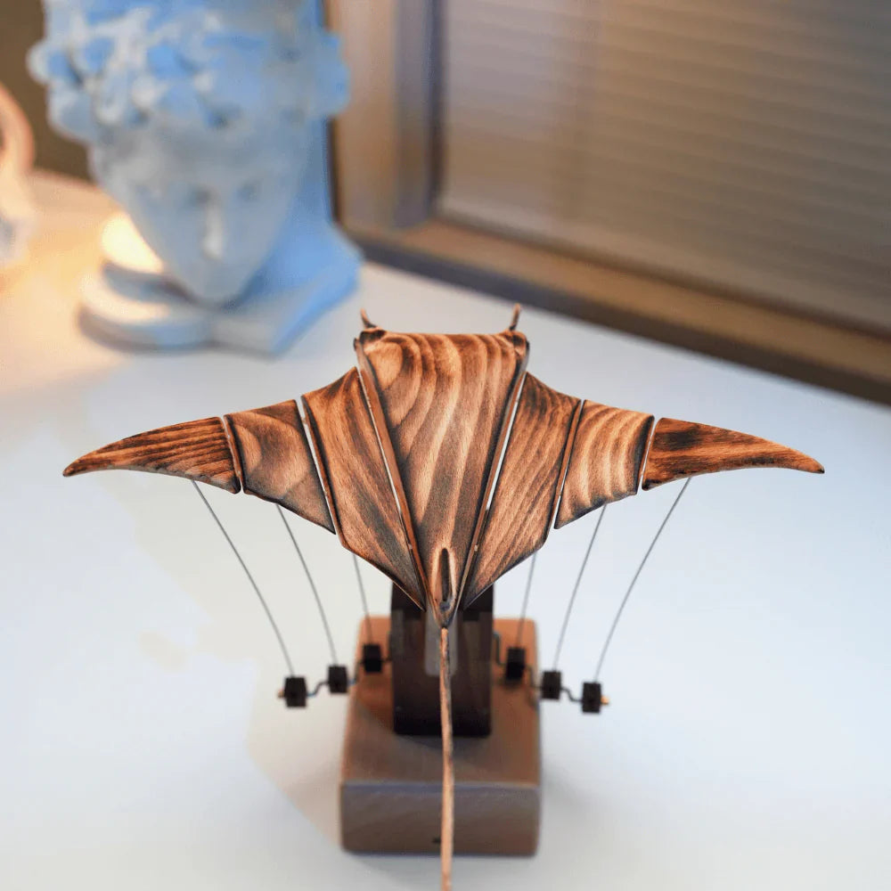Detalle del autómata de madera
